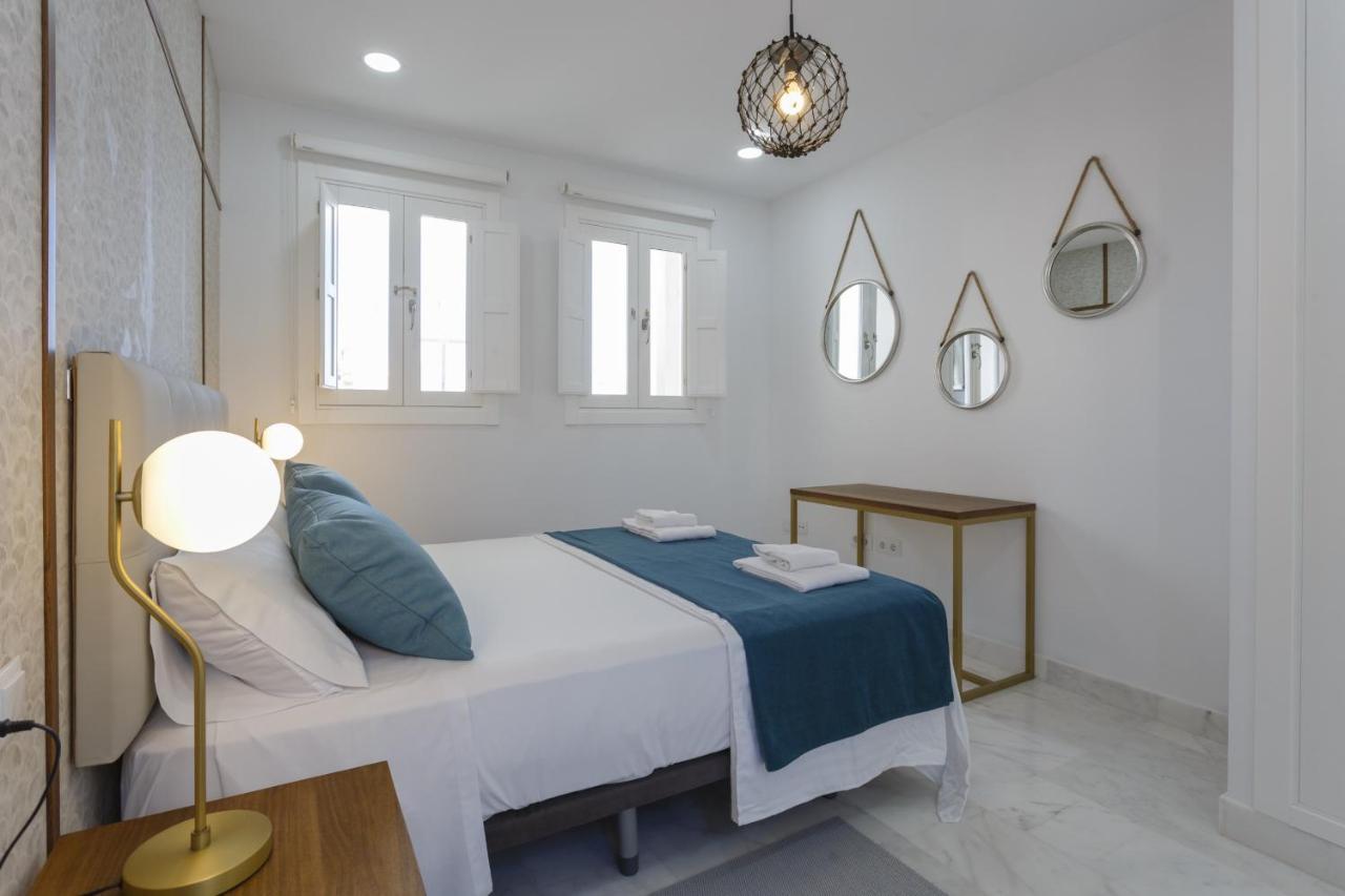 Apartamentos La Brujula By Cadizrentals المظهر الخارجي الصورة